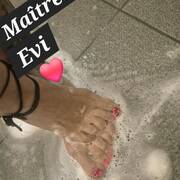 Maîtresse Evi