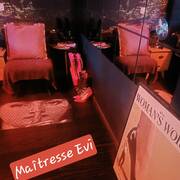Maîtresse Evi