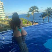 Mel (Photo #14)