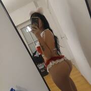 Katherine (Photo #5)