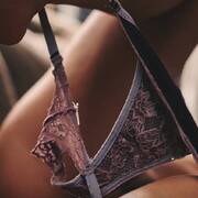 Lara (Photo #7)