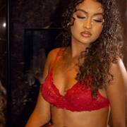 Manuela (Photo #18)