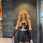 Laura Active (Photo #6)