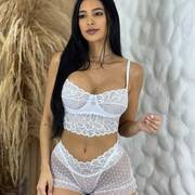 Karine Belle (Photo #5)