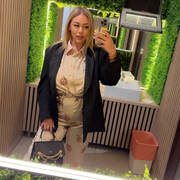 Amelia (Photo #14)