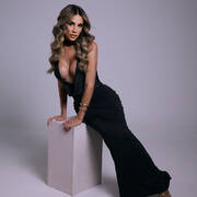 Giovana Louise (Photo #7)