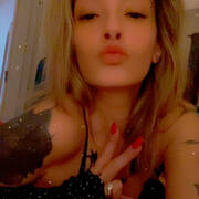 Dinah (Photo #13)