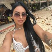 Livia Lancelot (Photo #15)