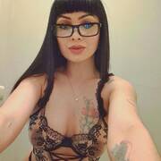 Larissa (Photo #4)