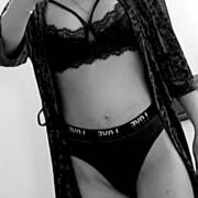 Ella (Photo #9)