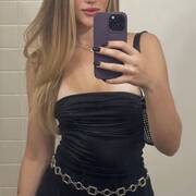 Izzy (Photo #4)