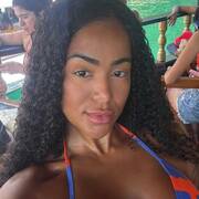 Esther super mignonne (Photo #13)