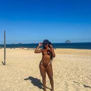 Esther super mignonne (Photo #25)