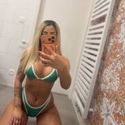 Kim (Photo #6)