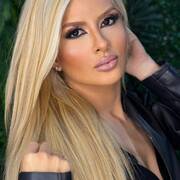 Larissa (Photo #13)