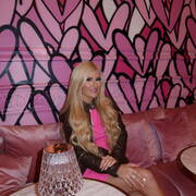 Larissa (Photo #6)