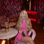 Larissa (Photo #5)