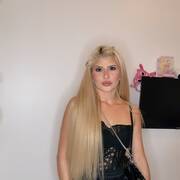 Larissa (Photo #16)