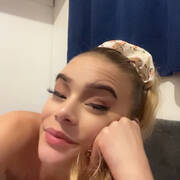 Lolita (Photo #1)