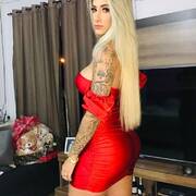 Larissa (Photo #12)