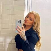 Kelly hot GFE (Photo #12)