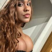 Julia (Photo #5)