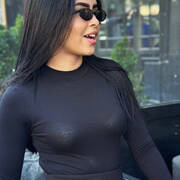 Julia (Photo #11)