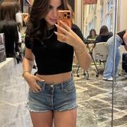 Larissa (Photo #19)