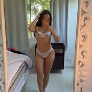 Larissa (Photo #5)