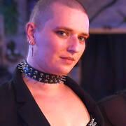 Dame Szaphira (Photo #6)