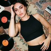 YASMINE (Photo #1)