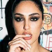 YASMINE (Photo #1)