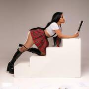 Isa (Photo #11)