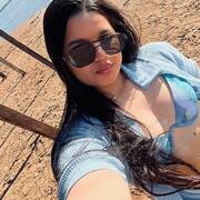 Liz (Photo #10)