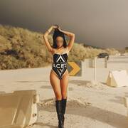 Eva (Photo #11)