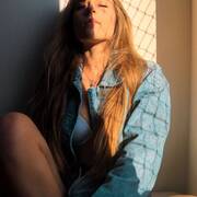 Mia (Photo #23)