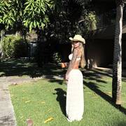 Shakira (Photo #9)