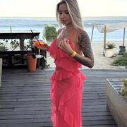 Shakira (Photo #11)