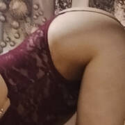 Safia (Photo #1)