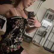 Carmen (Photo #2)