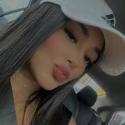 Julia (Photo #22)
