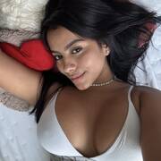Julia (Photo #23)