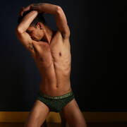 Hard-fuckerTop (Photo #2)