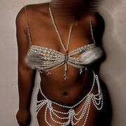 Laurine (Photo #8)