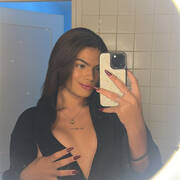 Stefany Almeida (Photo #34)