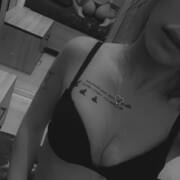 Vicky (Photo #7)