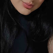 Laura (Photo #22)