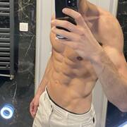 Arthur (Photo #1)