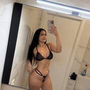 Mila (Photo #4)