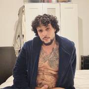 Victor (Photo #5)